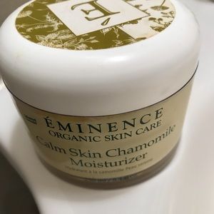 Eminence pro size chamomile moisturizer